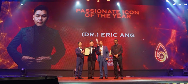 VKids Trend Co-Founder Dr Eric Ang Achieves The Passionate Icon of The Year at the Leadership Excellence Awards