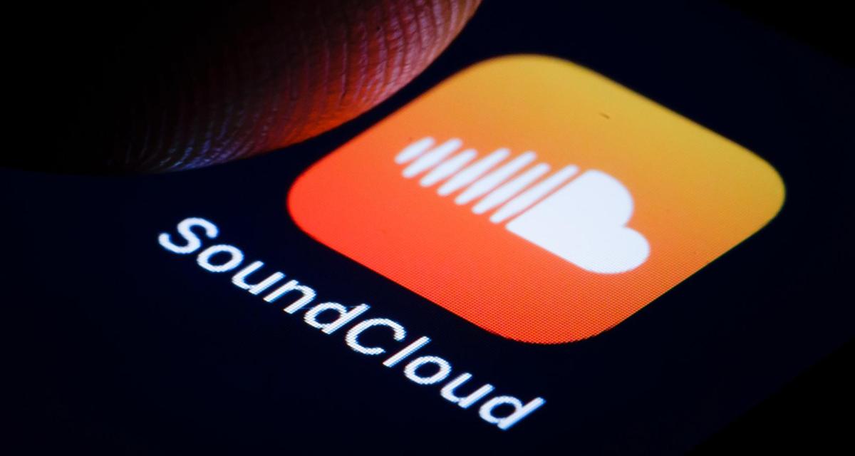 SoundCloud Acquisition: Decentralization Lessons for SMEs — featured image
