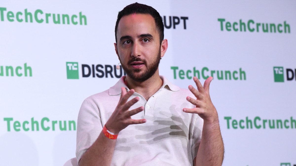 Why Greylock capped its new fund at $1.5B when it says it could have raised more | TechCrunch — featured image. Image via techcrunch.com
