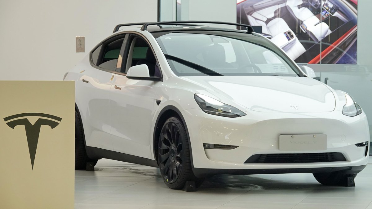 Tesla’s Door-Handle Recall Is a Warning for Every SME — featured image