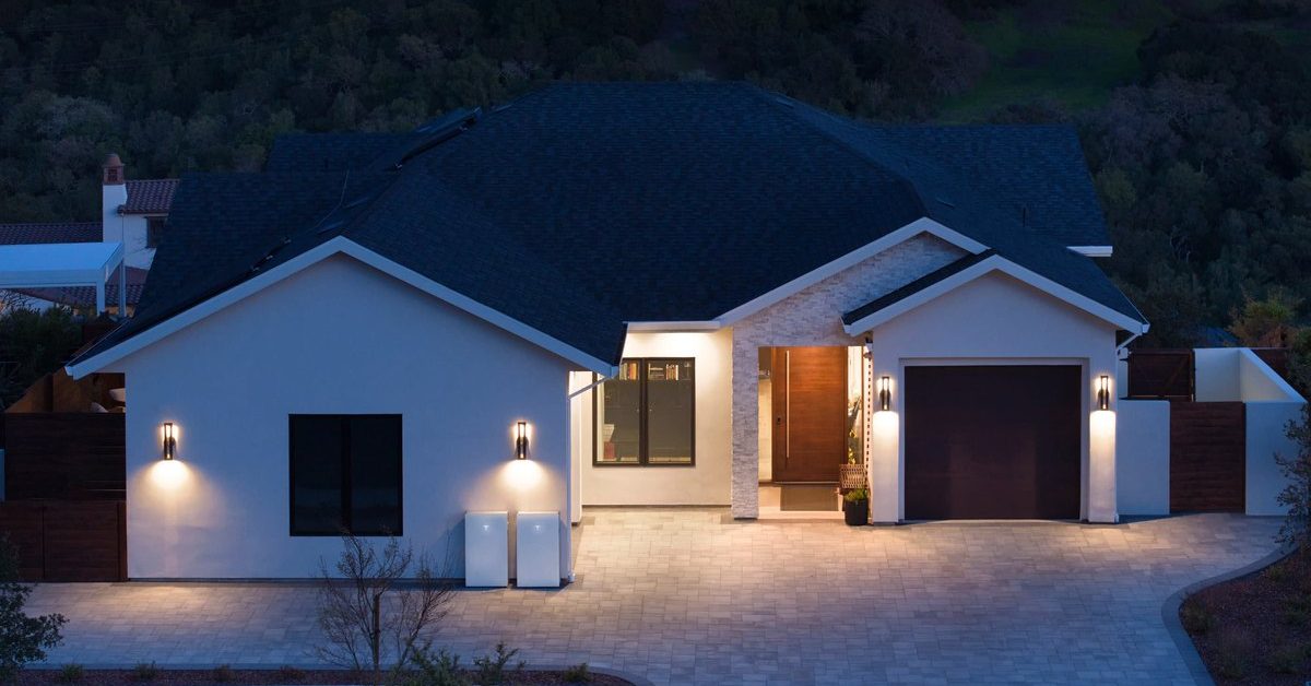 Tesla's Powerwall Lease Is a Growth Playbook for MY SMEs — featured image