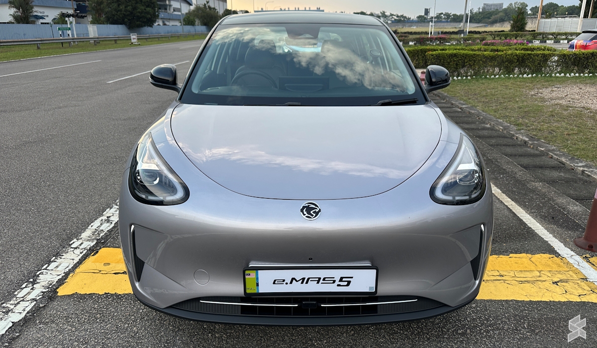 Your Next Company Vehicle Could Be Electric. Here's Why. — featured image